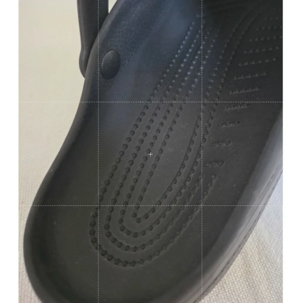 Crocs Crocs Unisex Classic Clog Style Black Slip-On Shoes Men's 10 Women's 12